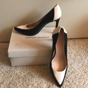 Banana Republic pumps